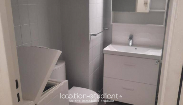 Logement tudiant Studio à Pau (64000)