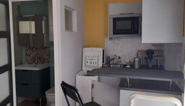 Logement tudiant Studio à Pau (64000)