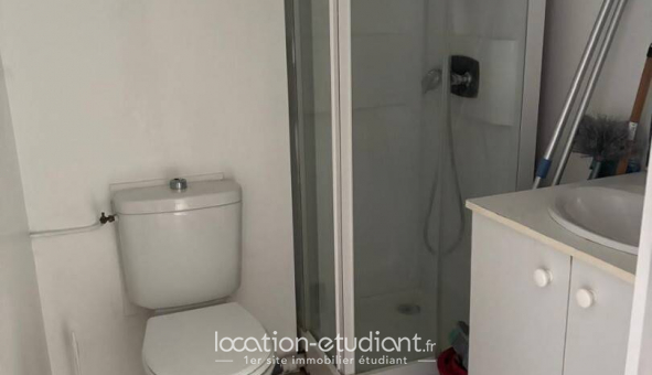 Logement tudiant Studio à Pau (64000)