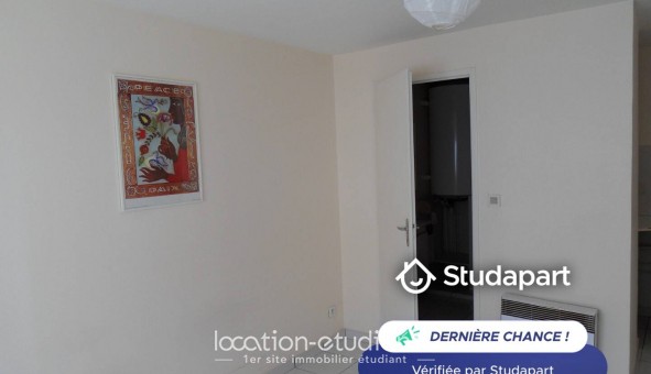 Logement tudiant Studio à Pau (64000)