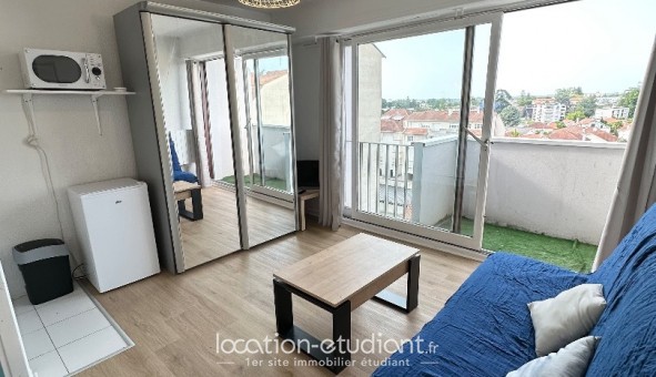 Logement tudiant Studio à Pau (64000)