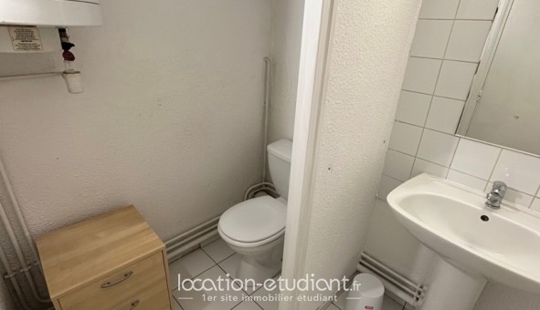 Logement tudiant Studio à Pau (64000)