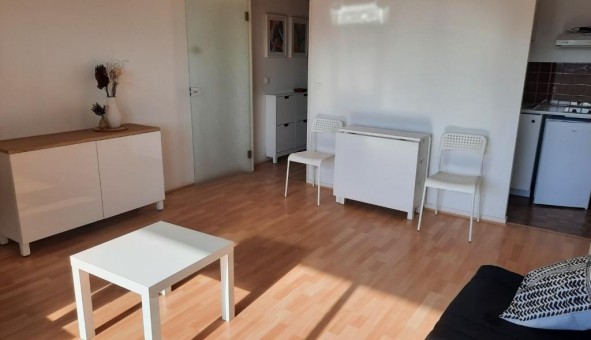 Logement tudiant Studio à Pau (64000)