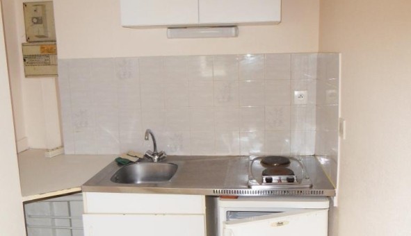 Logement tudiant Studio à Pau (64000)