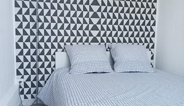 Logement tudiant Studio à Pau (64000)