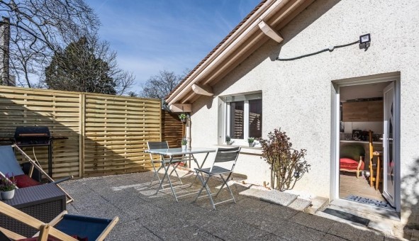 Logement tudiant Studio à Pau (64000)