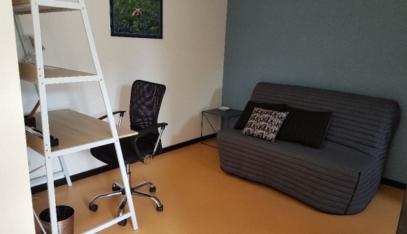 Logement tudiant Location Studio Vide Pau (64000)