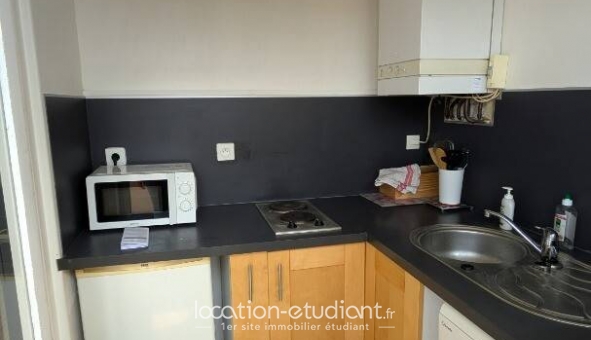 Logement étudiant Studio &agrave; Pau (64000)