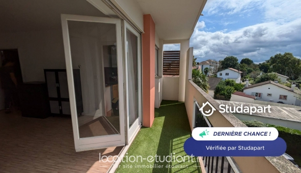 Logement étudiant Studio &agrave; Pau (64000)