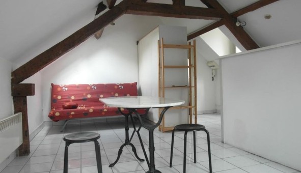 Logement �tudiant Studio &agrave; Pau (64000)