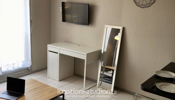 Logement �tudiant Studio &agrave; Pau (64000)