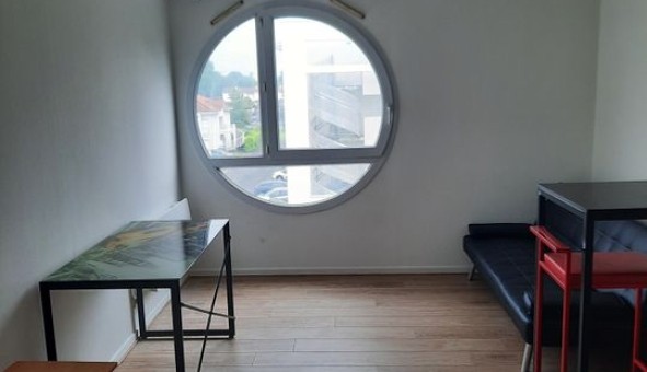 Logement �tudiant Studio &agrave; Pau (64000)