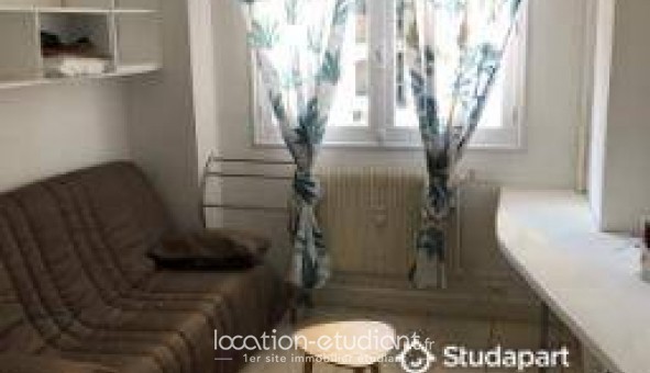 Logement �tudiant Location Studio Meubl&eacute; Pau (64000)