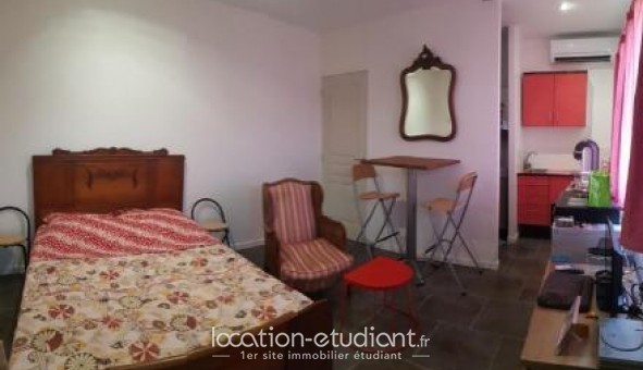 Logement tudiant Studio à Plissanne (13330)