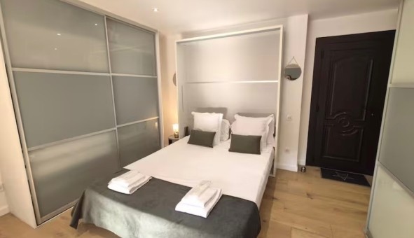 Logement �tudiant Studio &agrave; Penta acquatella (20290)