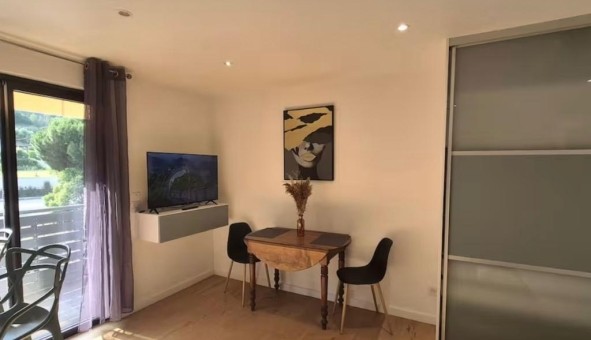 Logement �tudiant Studio &agrave; Penta acquatella (20290)