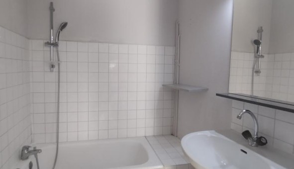 Logement tudiant Studio à Prigueux (24000)