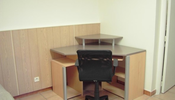 Logement tudiant Location Studio Vide Perpignan (66100)