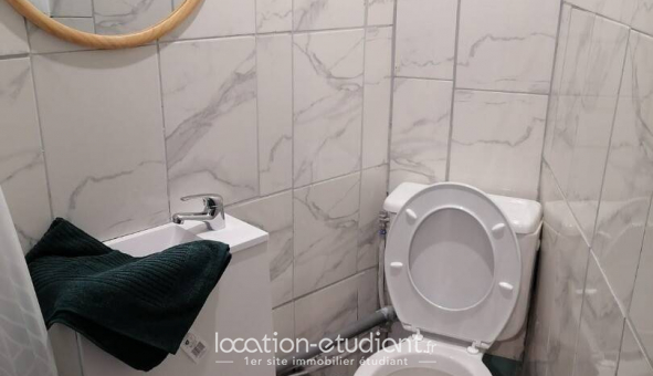 Logement tudiant Studio à Pertuis (84120)