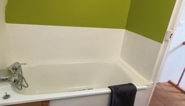 Logement �tudiant Studio &agrave; Petit Couronne (76650)