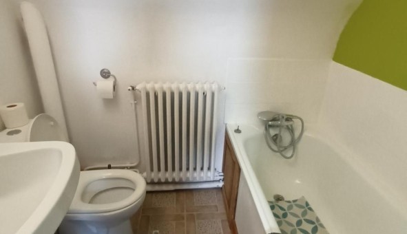 Logement �tudiant Studio &agrave; Petit Couronne (76650)