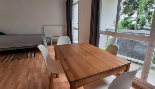 Logement tudiant Studio à Plaisir (78370)