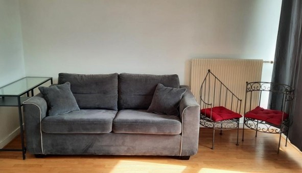 Logement tudiant Location Studio Vide Plaisir (78370)