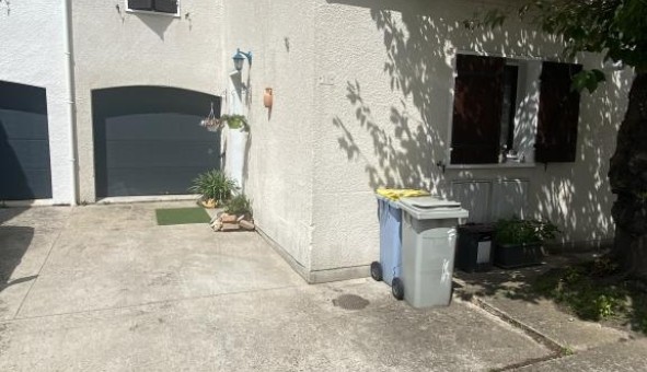 Logement �tudiant Studio &agrave; Plaisir (78370)