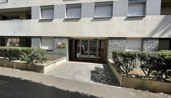 Logement tudiant Studio à Poissy (78300)
