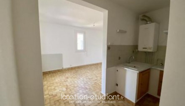 Logement tudiant Studio à Pont Saint Esprit (30130)