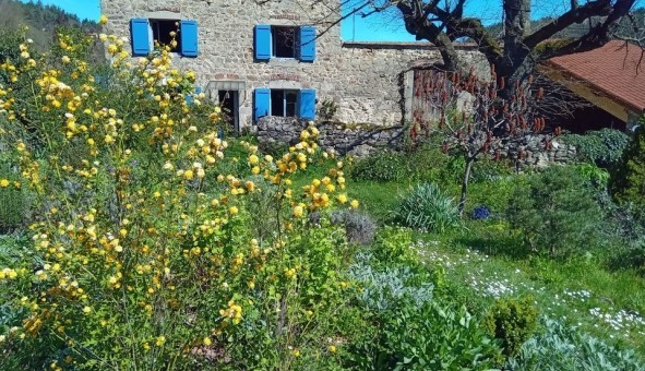 Logement �tudiant Studio &agrave; Pont Salomon (43330)