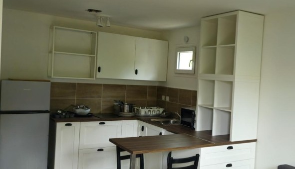 Logement tudiant Location Studio Vide Pontault Combault (77340)
