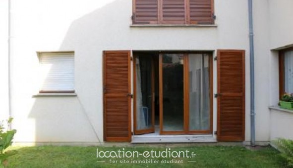 Logement tudiant Location Studio Vide Pontcarr (77135)