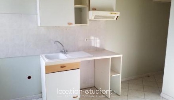 Logement étudiant Studio à Port de Bouc (13110)