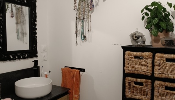 Logement tudiant Studio à Poses (27740)