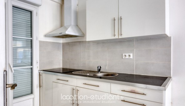 Logement étudiant Studio à Puteaux (92800)