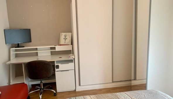 Logement tudiant Studio à Puteaux (92800)