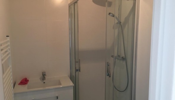 Logement tudiant Studio à Puteaux (92800)