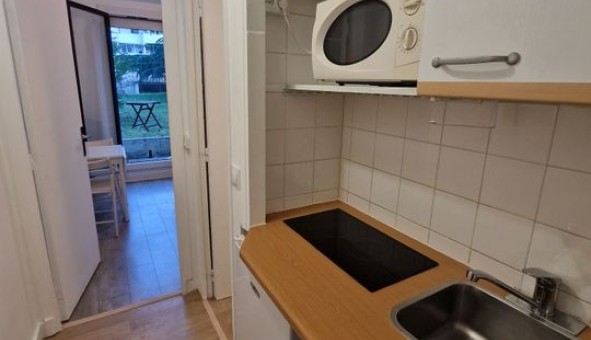 Logement �tudiant Studio &agrave; Puteaux (92800)