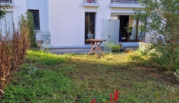 Logement �tudiant Studio &agrave; Puteaux (92800)