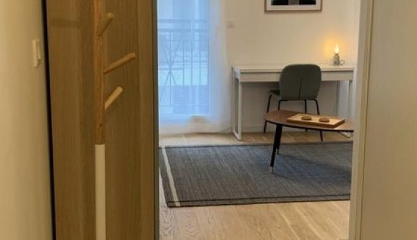 Logement �tudiant Studio &agrave; Puteaux (92800)