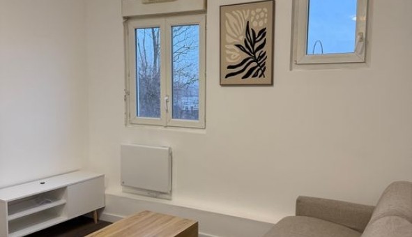 Logement �tudiant Studio &agrave; Puteaux (92800)