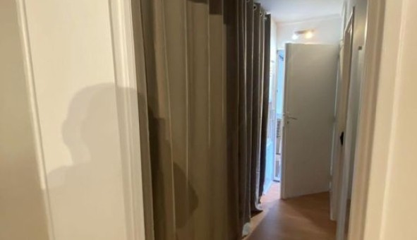 Logement �tudiant Studio &agrave; Puteaux (92800)