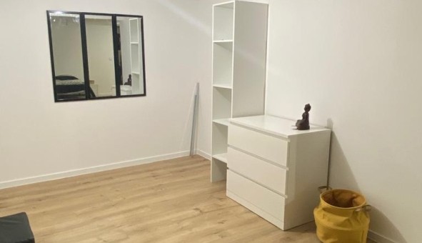 Logement �tudiant Studio &agrave; Quincy sous S�nart (91480)