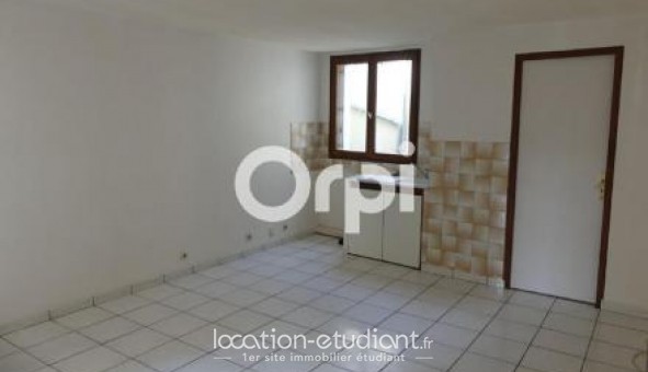 Logement tudiant Location Studio Vide Rebais (77510)