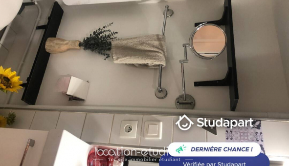 Logement tudiant Studio à Reillanne (04110)