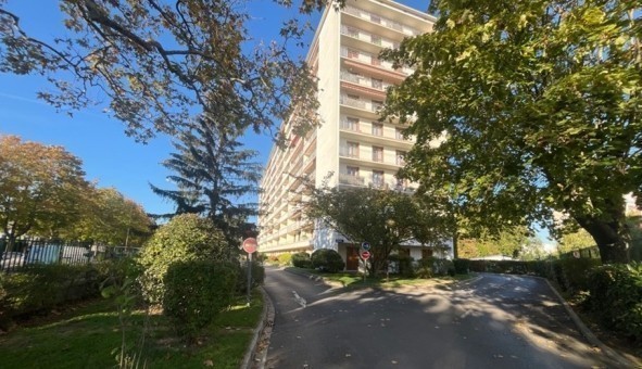Logement tudiant Studio à Reims (51100)