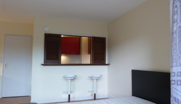 Logement étudiant Studio à Reims (51100)