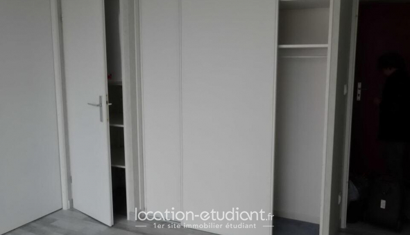 Logement étudiant Location Studio Vide Reims (51100)