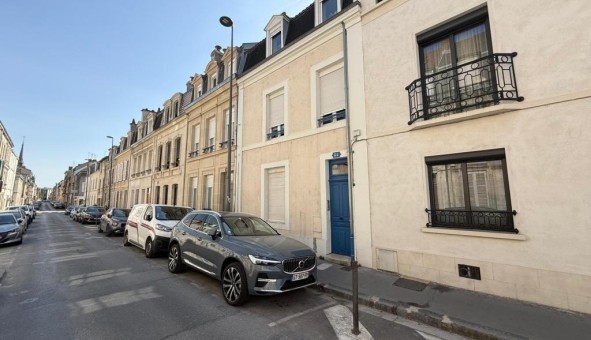 Logement tudiant Location Studio Vide Reims (51100)